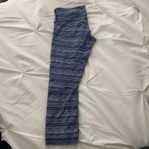 Lululemon wunder under size 6 blue stripe